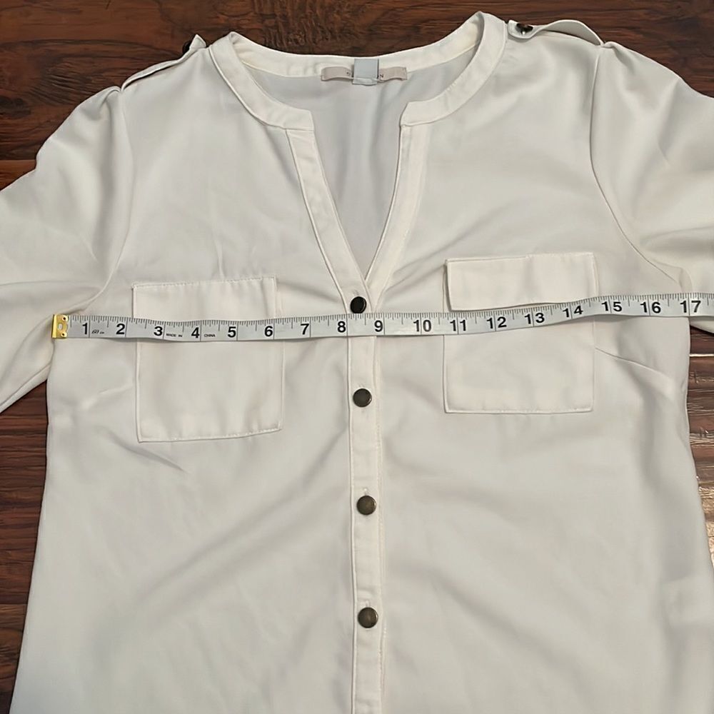 41 Hawthorn Off White Button Pockets Semi Sheer Top Feminine Contemporary - Picture 5 of 10